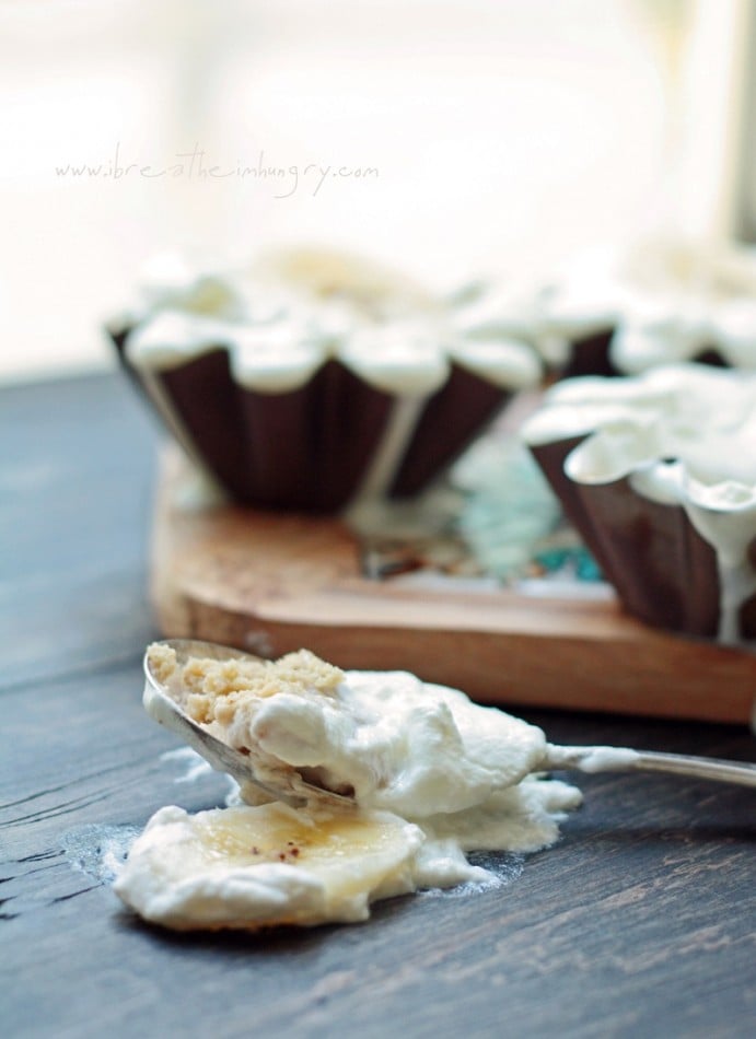 gluten free and low carb banana cake recipe by ibreatheimhungry.com