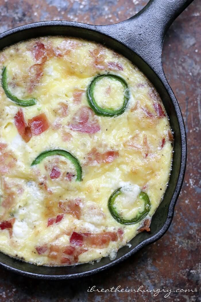 A keto friendly jalapeno popper frittata recipe from i breathe im hungry