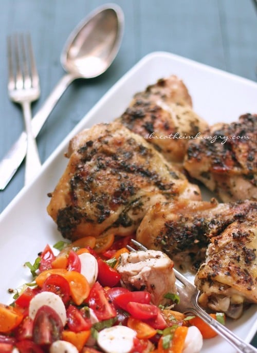 a keto friendly chicken recipe from Mellissa Sevigny of I Breathe Im Hungry