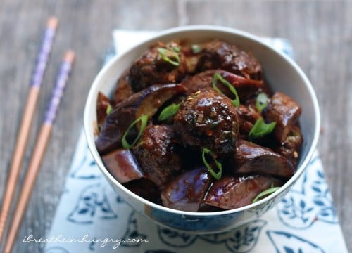 A low carb meatball recipe from Mellissa Sevigny of I Breathe Im Hungry