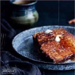 This low carb and gluten free pumpkin bread french toast from Mellissa Sevigny of I Breathe Im Hungry is perfect for a leisurely weekend breakfast or brunch!