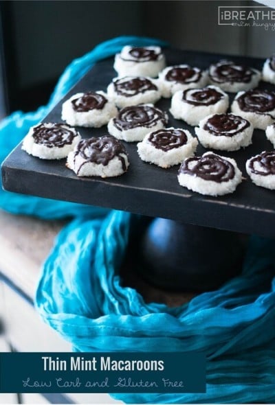 These easy Low Carb Thin Mint Macaroon cookies taste like your favorite thin mint candies! Low Carb, Dairy Free, Gluten Free