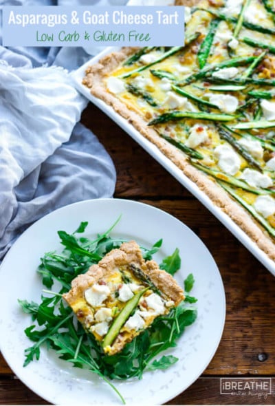 This delicious asparagus tart with pancetta, leeks and goat cheese is perfect for brunch!