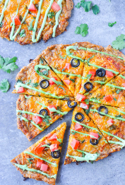 This amazing keto chicken crust taco pizza has only 2g net carbs!!! Low carb and gluten free!