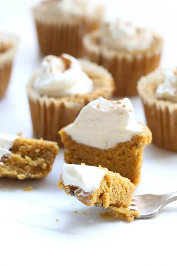 Pumpkin Pie Cupcakes with whipped cream on top