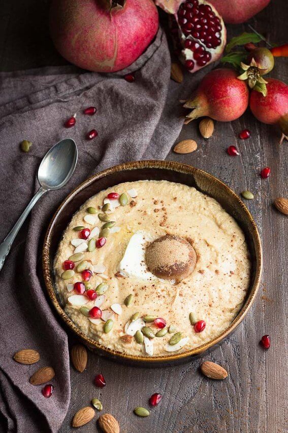 Keto Pumpkin spice porridge with pomegranates