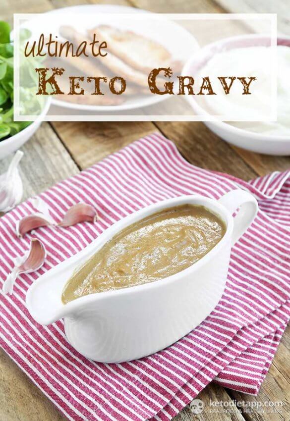 Keto Turkey Gravy in White Boat