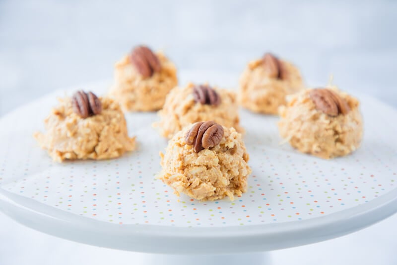 Keto Pumpkin Spice Haystack Cookies with Pecans