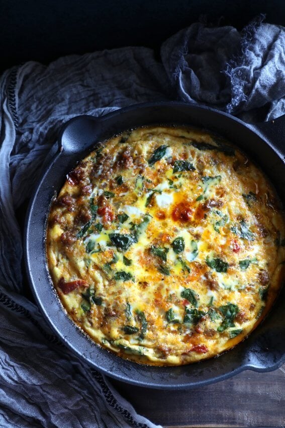 Keto sausage frittata SCKC in a cast iron pan from above