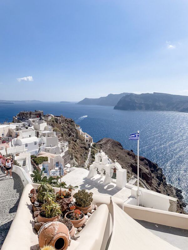 IBIH Vacation Travel Guide to Santorini - Oia