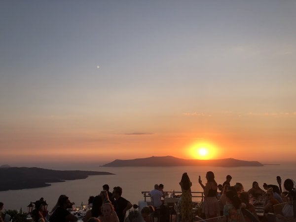 IBIH Santorini Vacation Travel Guide - Sunset over the Caldera