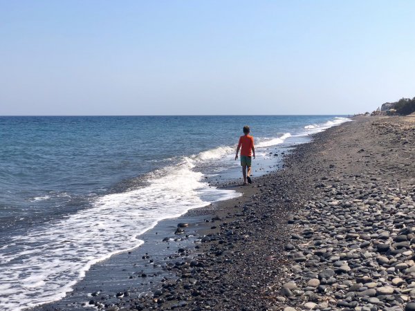 IBIH Santorini Vacation Travel Guide